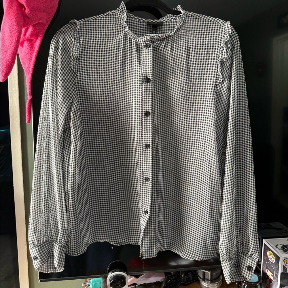 Who What Wear Black and White Checkered Button Down Shirt